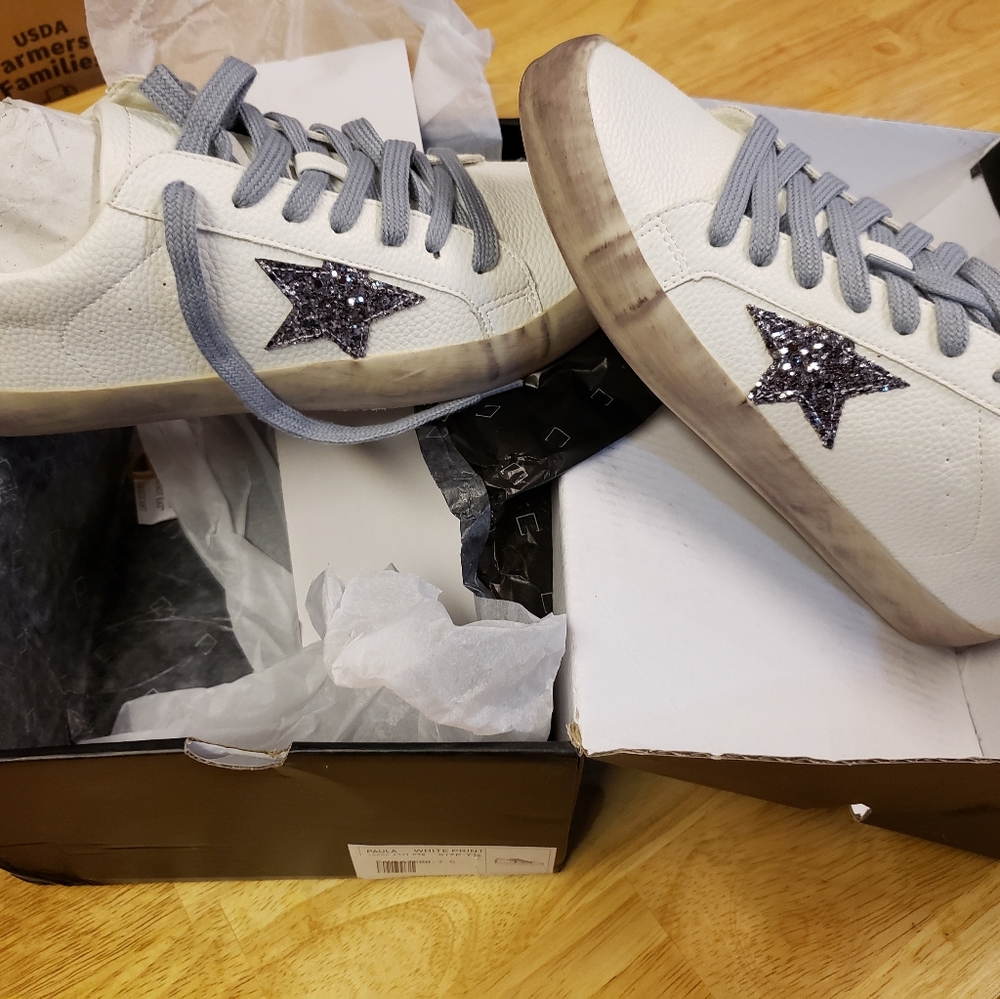 SHU SHOP 7.5 GLITTER STAR SHOES BNIB